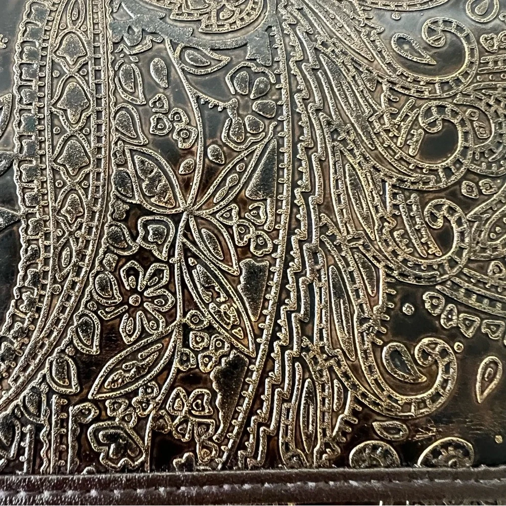 Relic preowned very